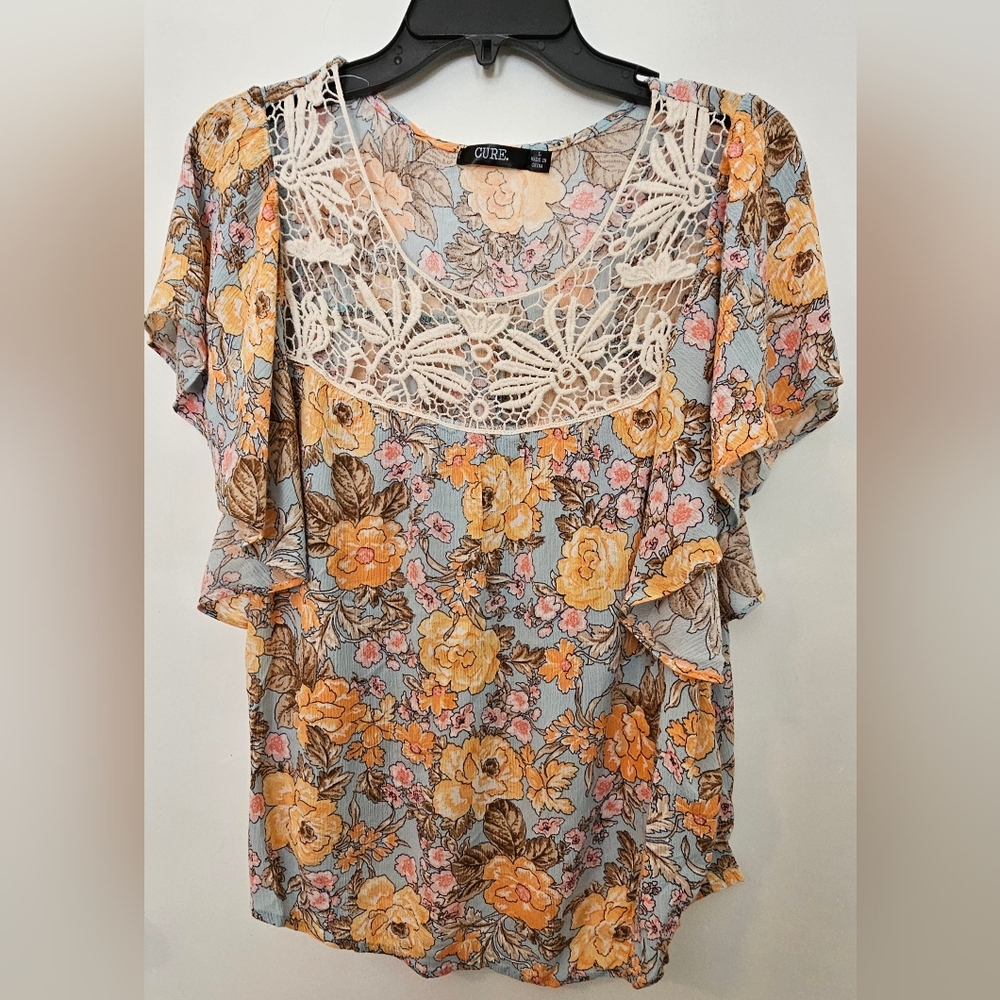 CURE Top Floral Batwing Sleeves Blouse Lace Size L